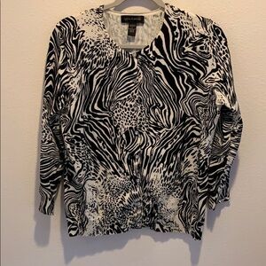 Cable and Gauge Animal Print LightweightCardigan L​​​​​​​​​​​​​​​​​​